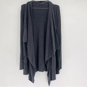 Barefoot Dreams CozyChic Lite Island Wrap Dark Gray Size Medium